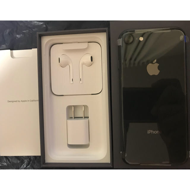 iPhone8 64GB 黒 SIMフリー