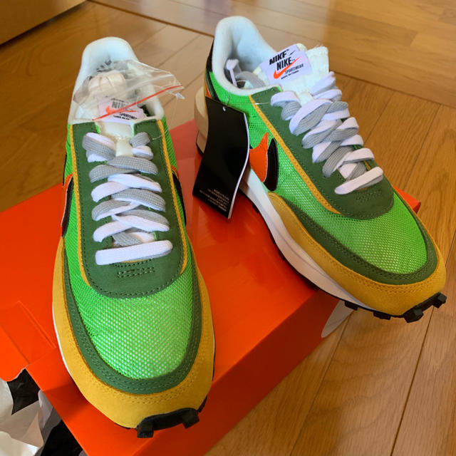 sacai(サカイ)の【新品】SACAI × NIKE LDWAFFLE US8.5 メンズの靴/シューズ(スニーカー)の商品写真