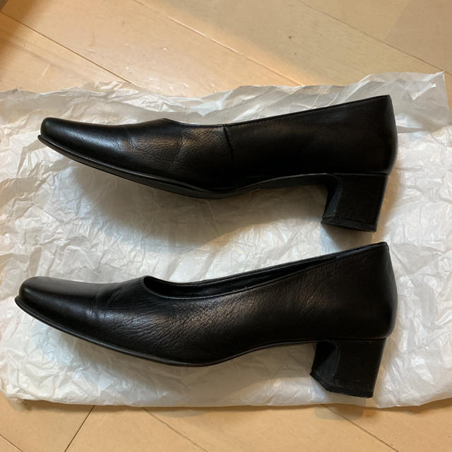 かぼりん様 パンプス 黒 25㎝ レディースの靴/シューズ(ハイヒール/パンプス)の商品写真