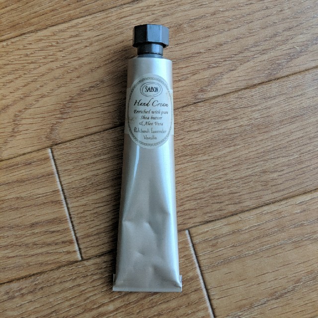 SABON(サボン)のSABON　トラベルキット（パチュリ・ラベンダー・バニラ） コスメ/美容のボディケア(ハンドクリーム)の商品写真