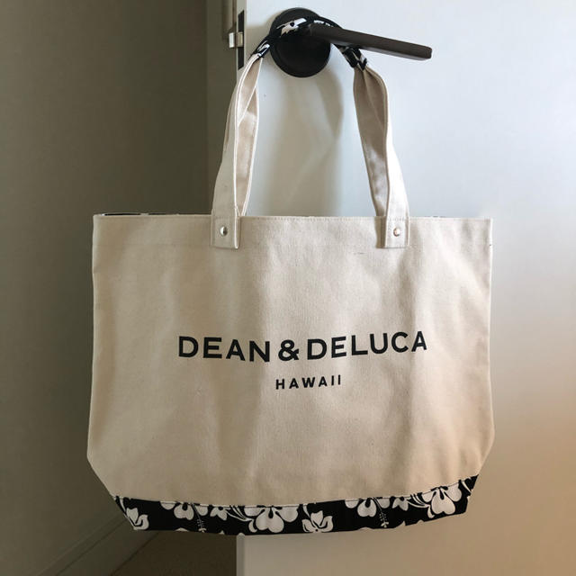 DEAN & DELUCA(ディーンアンドデルーカ)のDEAN&DELUCA ハワイ限定 サイズL レディースのバッグ(トートバッグ)の商品写真