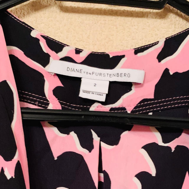 DIANE von FURSTENBERG(ダイアンフォンファステンバーグ)のうらら様専用【DIANE VON FURSTENBERG】花柄ワンピース レディースのワンピース(ひざ丈ワンピース)の商品写真