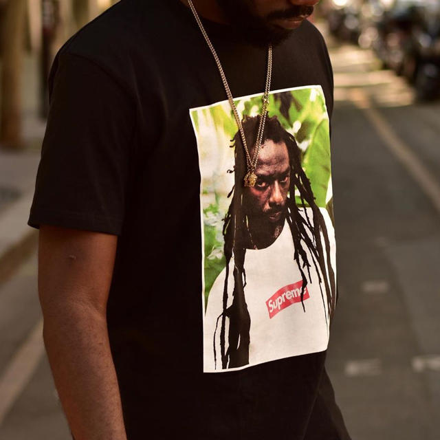 Supreme(シュプリーム)の[M] Supreme Buju Banton Tee Black 黒M メンズのトップス(Tシャツ/カットソー(半袖/袖なし))の商品写真