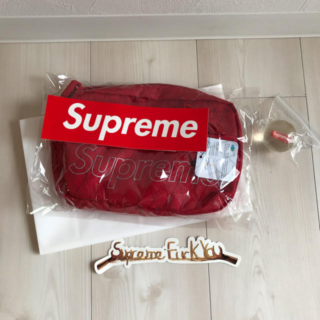 Supreme(シュプリーム)の18FW Supreme Shoulder Bag Red 赤 メンズのバッグ(ショルダーバッグ)の商品写真