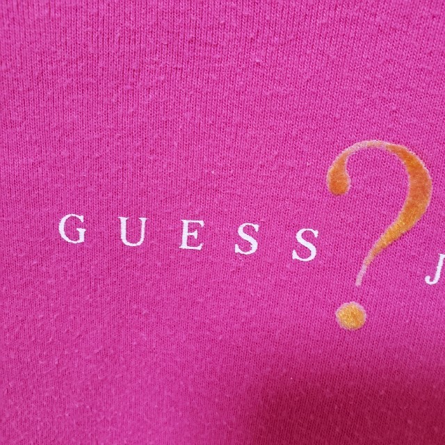 GUESS(ゲス)のGUESSJEANS ピンクTシャツ レディースのトップス(Tシャツ(半袖/袖なし))の商品写真