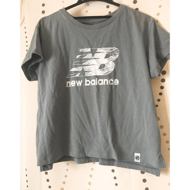 New Balance(ニューバランス)のシャツ 本日消します レディースのトップス(Tシャツ(半袖/袖なし))の商品写真