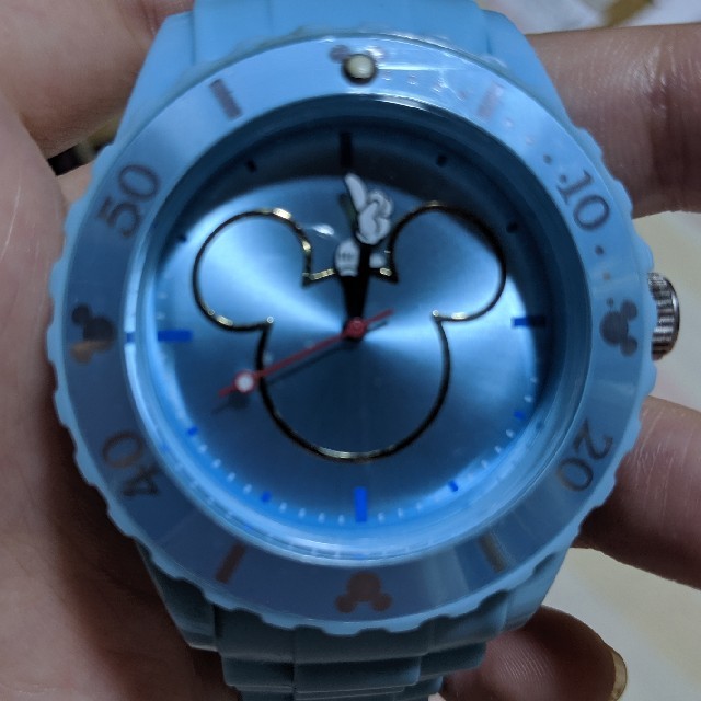 Disney(ディズニー)のミッキー　腕時計　ブルー エンタメ/ホビーのおもちゃ/ぬいぐるみ(キャラクターグッズ)の商品写真