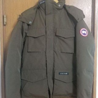 カナダグース(CANADA GOOSE)のカナダグース カムループス(ダウンジャケット)