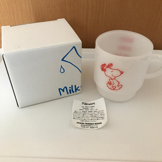 ピーナッツ(PEANUTS)の【専用】スヌーピー マグカップ Milk ware 耐熱 2個セット(グラス/カップ)
