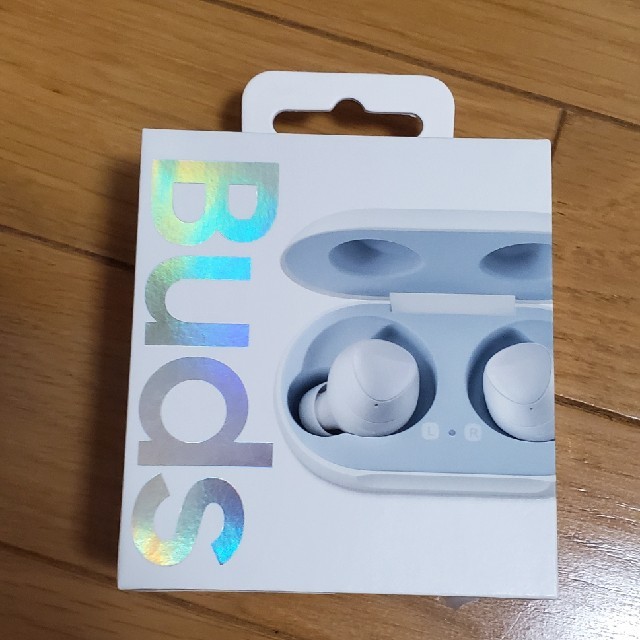 【ほぼ新品】【充電完了】ワイヤレスイヤホン～galaxy buds