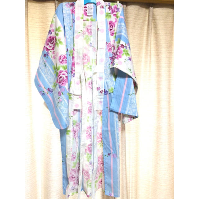 薔薇 ラメ 浴衣 120cm   キッズ/ベビー/マタニティのキッズ服女の子用(90cm~)(甚平/浴衣)の商品写真