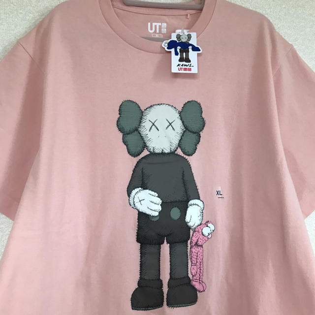 UNIQLO(ユニクロ)のkaws Tシャツ メンズのトップス(Tシャツ/カットソー(半袖/袖なし))の商品写真