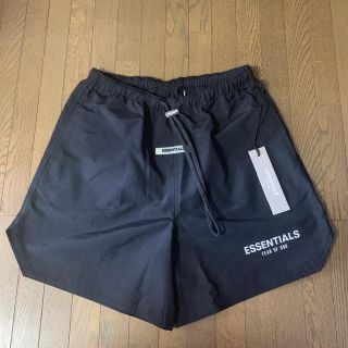 フィアオブゴッド(FEAR OF GOD)のフィアオブゴッド エッセンシャルズ ナイロン ショートパンツ XXS(ショートパンツ)