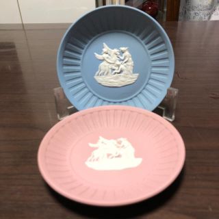 ウェッジウッド(WEDGWOOD)のジャスパーの小物入れ皿、ペアで(小物入れ)