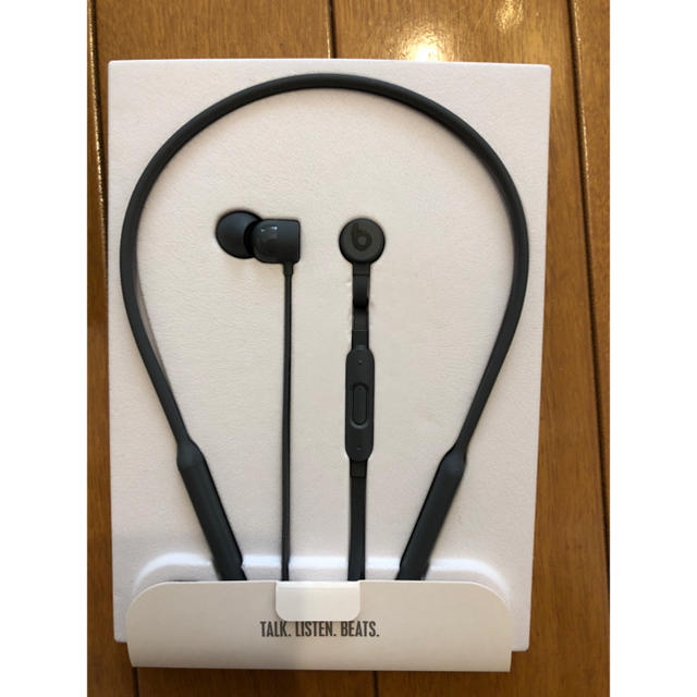 Beats by Dr Dre(ビーツバイドクタードレ)のbeats x by dr.dre ジャンク品 グレー スマホ/家電/カメラのオーディオ機器(ヘッドフォン/イヤフォン)の商品写真