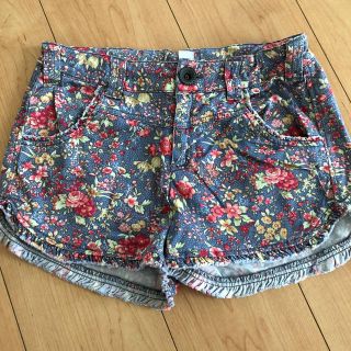 ザラキッズ(ZARA KIDS)の花柄ショートパンツ(ショートパンツ)