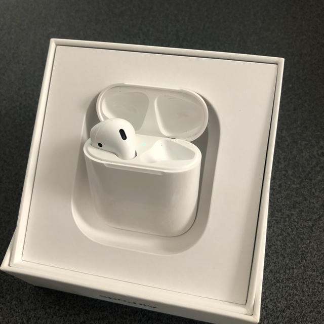 Apple - AirPods 第一世代の通販 by パイナップル's shop｜アップルならラクマ