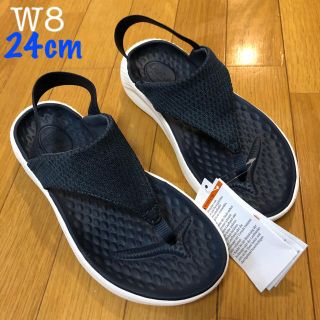 クロックス(crocs)の新品 クロックス ライトライド メッシュフリップ W8 〜24.5cm 24 紺(サンダル)