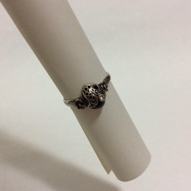 シルバーリング トルコ オニキスデザイン レディースのアクセサリー(リング(指輪))の商品写真