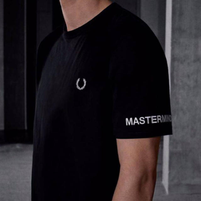 mastermind JAPAN(マスターマインドジャパン)のEND MASTERMIND Fred Perry T-Shirt Black メンズのトップス(Tシャツ/カットソー(半袖/袖なし))の商品写真