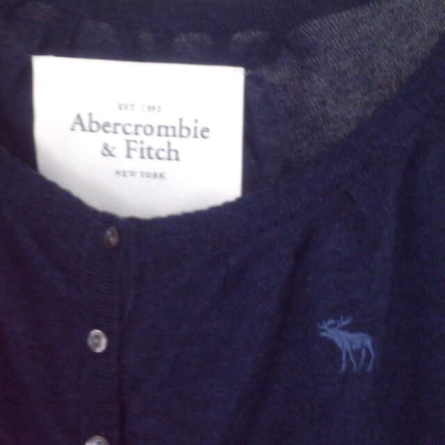 Abercrombie&Fitch(アバクロンビーアンドフィッチ)のアバクロ カーディガン レディースのトップス(カーディガン)の商品写真