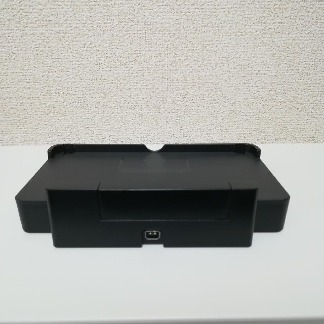 任天堂(ニンテンドウ)の3DS 専用充電台 任天堂 スマホ/家電/カメラのスマートフォン/携帯電話(バッテリー/充電器)の商品写真