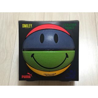 プーマ(PUMA)のCHINATOWN MARKET×PUMA SMILEY バスケットボール 新品(バスケットボール)