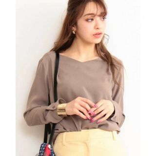 エヌナチュラルビューティーベーシック(N.Natural beauty basic)のMII様専用☆【新品未使用】N. タックドレープVネックブラウス(シャツ/ブラウス(長袖/七分))