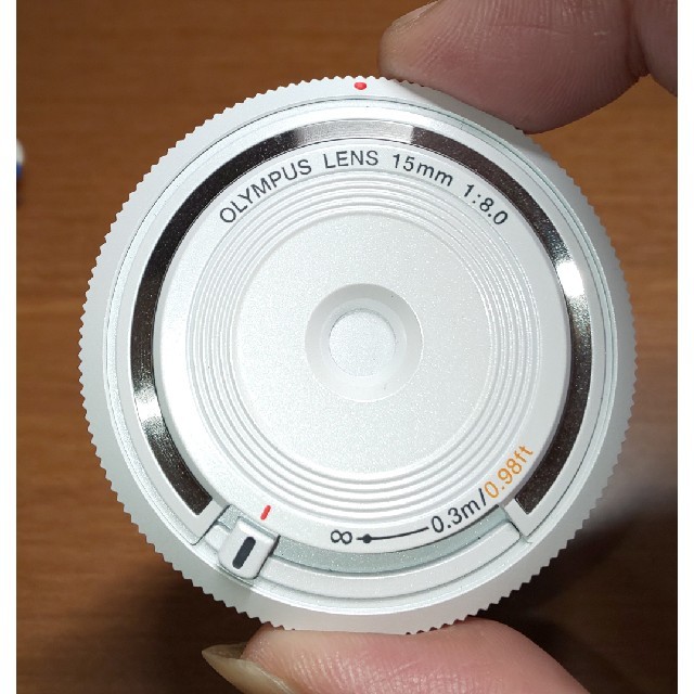 OLYMPUS(オリンパス)のきりんさん専用⭐️おしゃれ⭐️大人気のレンズ⭐️オリンパス BCL-1580 スマホ/家電/カメラのカメラ(レンズ(単焦点))の商品写真