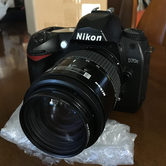 Nikon ニコン D70s レンズキット 一眼レフカメラ