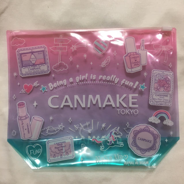 CANMAKE(キャンメイク)の【新品】 CANMAKE ビニールポーチ レディースのファッション小物(ポーチ)の商品写真