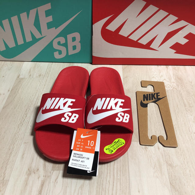 NIKE(ナイキ)のNIKE SB ベナッシ ソーラー  ソフト 28cm メンズの靴/シューズ(サンダル)の商品写真