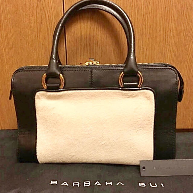 BARNEYS NEW YORK(バーニーズニューヨーク)の新品 barbarabui バルバラビュイ ハラコバッグ レディースのバッグ(ハンドバッグ)の商品写真