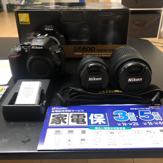 Nikon D5600 ダブルズームキット【保証付き】カメラ