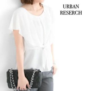 アーバンリサーチ(URBAN RESEARCH)の【美品】アーバンリサーチ ホワイト リボン 半袖ブラウス(シャツ/ブラウス(半袖/袖なし))