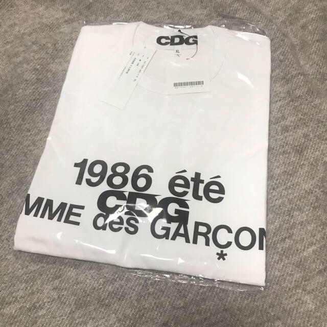 COMME des GARCONS(コムデギャルソン)の【未使用】XLサイズ 1986 ete CDG コムデギャルソン 半袖Tシャツ メンズのトップス(Tシャツ/カットソー(半袖/袖なし))の商品写真