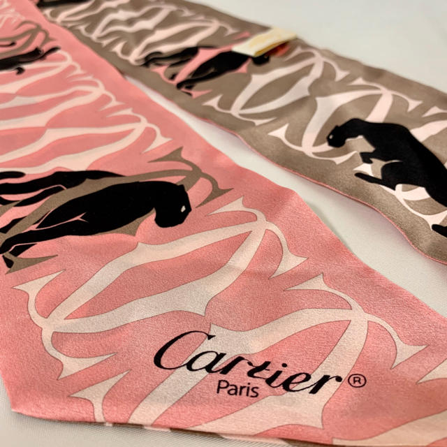 Cartier(カルティエ)のusahima0302様専用☆Cartier ®︎  カルティエ スカーフ  レディースのファッション小物(バンダナ/スカーフ)の商品写真