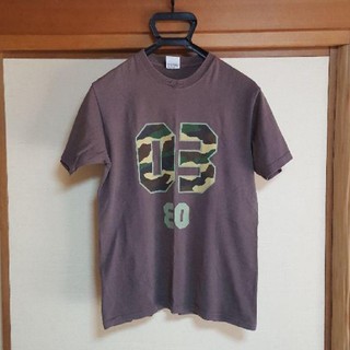 ロゴTシャツ★Sサイズ～Mサイズ★ カットソー(Tシャツ(半袖/袖なし))