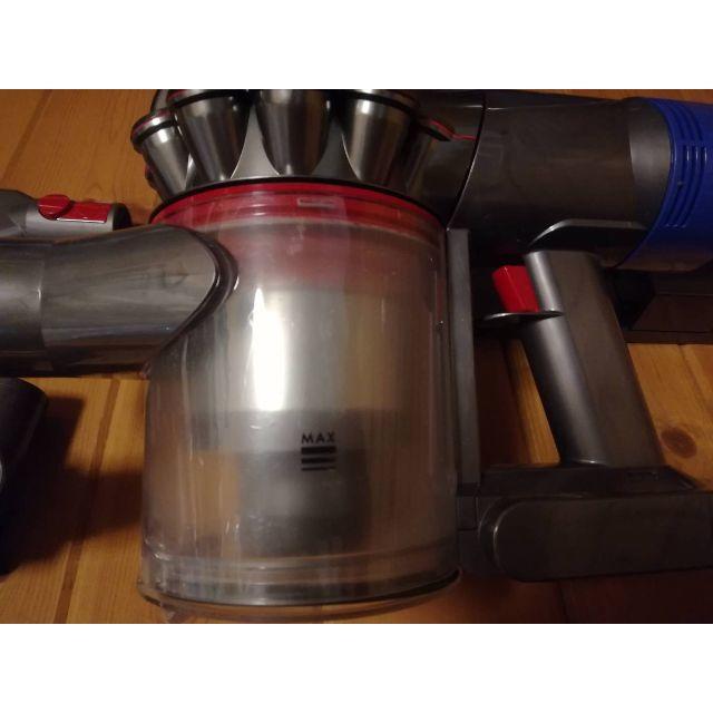 【送料無料】Dyson V8 Fluffy 1