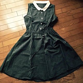 マジェスティックレゴン(MAJESTIC LEGON)のノースリーブ ワンピース(ひざ丈ワンピース)