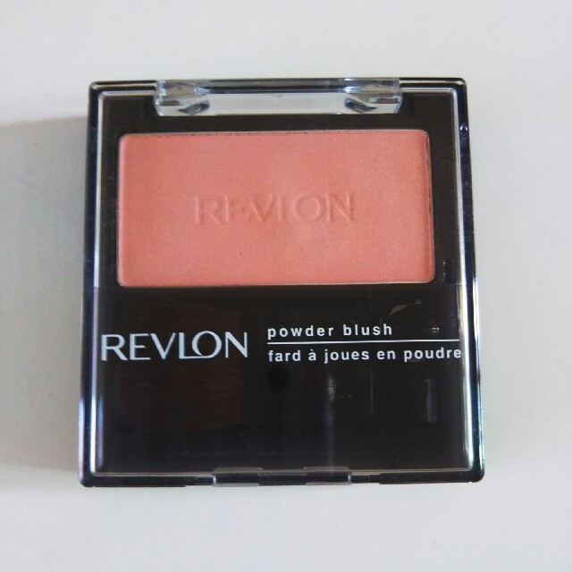 REVLON(レブロン)のレブロンチークピンク試し塗りのみ コスメ/美容のベースメイク/化粧品(チーク)の商品写真