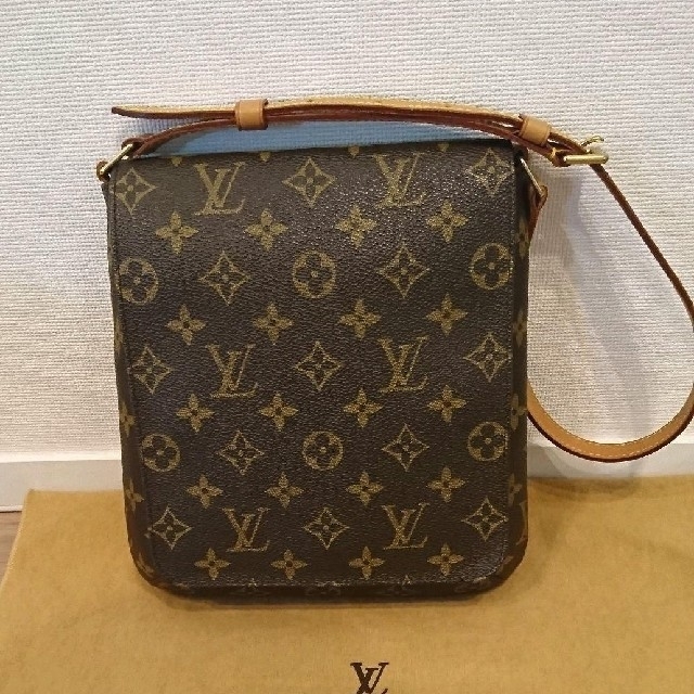 LOUIS VUITTON ルイ・ヴィトン ミュゼット モノグラム ハンドバッグ