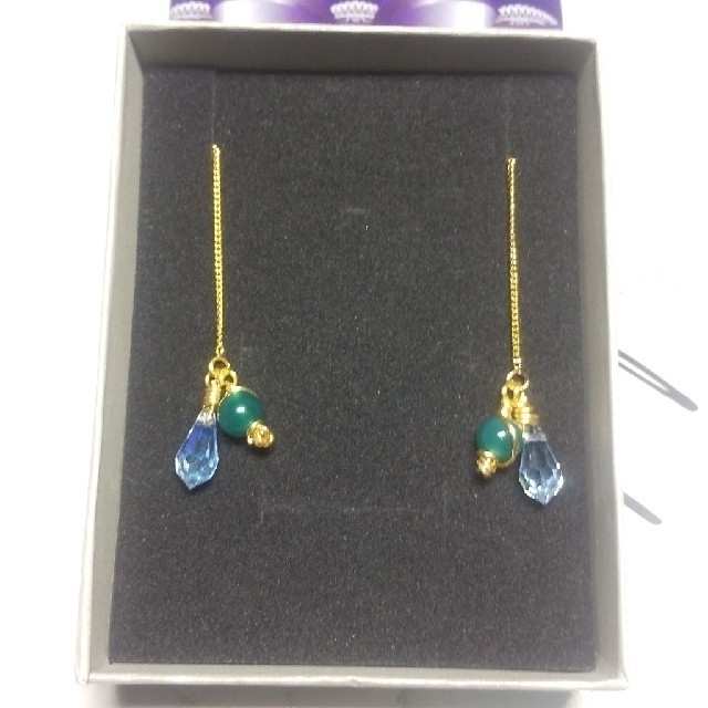 再入荷通販】 SWAROVSKI - namingway様専用:スワロフスキーのピアスの