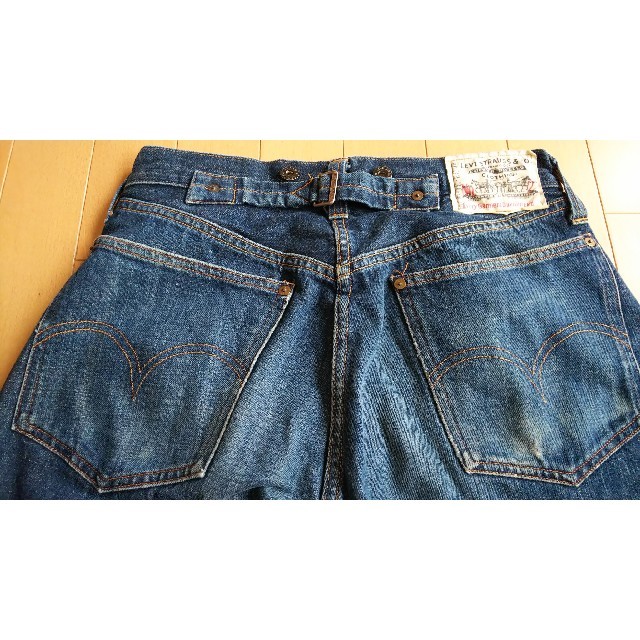 Levi's バレンシア工場製 201 布パッチ アーキュエイトステッチ