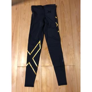 ツータイムズユー(2XU)の2XU   メンズ ロングパンツ Sサイズ gold(ウェア)