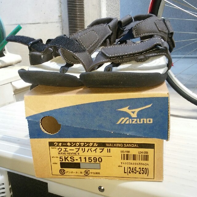 MIZUNO(ミズノ)のたくぽん8112専用ミズノ ウエーブリバイブ サンダル 24.5cm～25cm レディースの靴/シューズ(サンダル)の商品写真