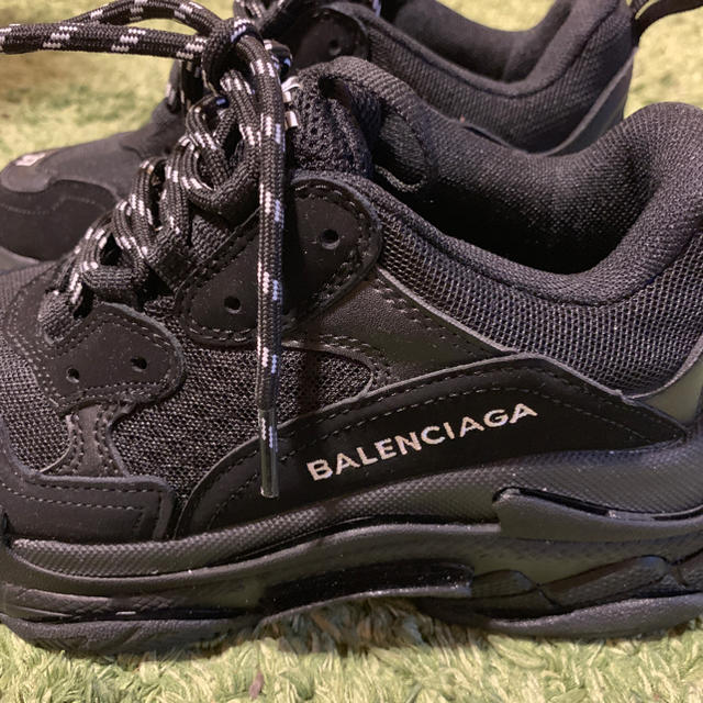 Balenciaga(バレンシアガ)のバレンシアガ   スニーカー レディースの靴/シューズ(スニーカー)の商品写真