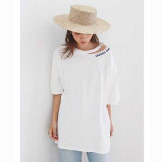 アングリッド(Ungrid)のUngrid 襟プリント 白 Tシャツ 新品 未使用(Tシャツ(半袖/袖なし))