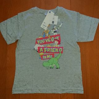 ジーユー(GU)のバズさま専用　　　　GU  トイストーリーTシャツ　130(Tシャツ/カットソー)