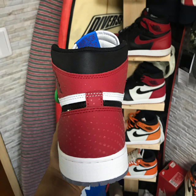 NIKE(ナイキ)のAIR JORDAN 1スパイダーマン メンズの靴/シューズ(スニーカー)の商品写真